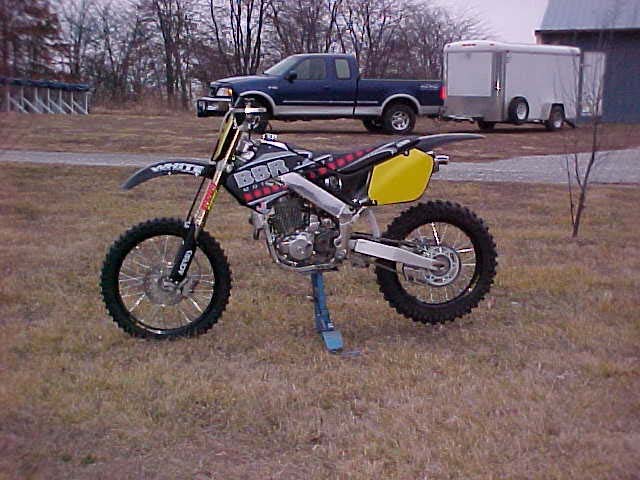 XR400 stuffed into CR250R chassis