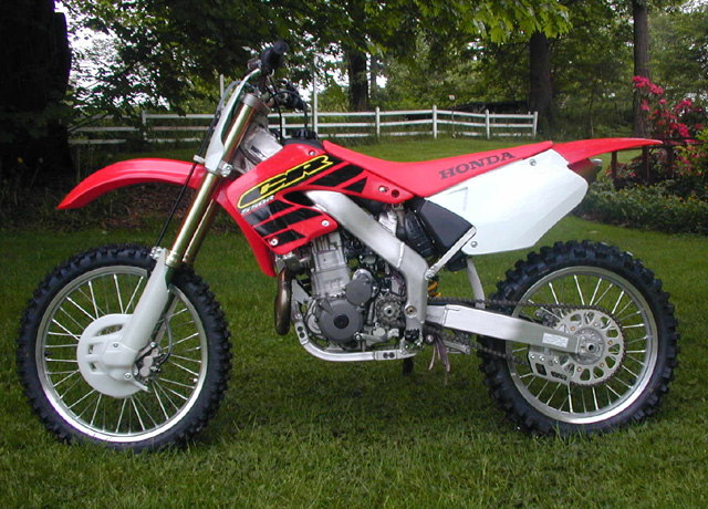 DRZ400 wedged into CR250R chassis